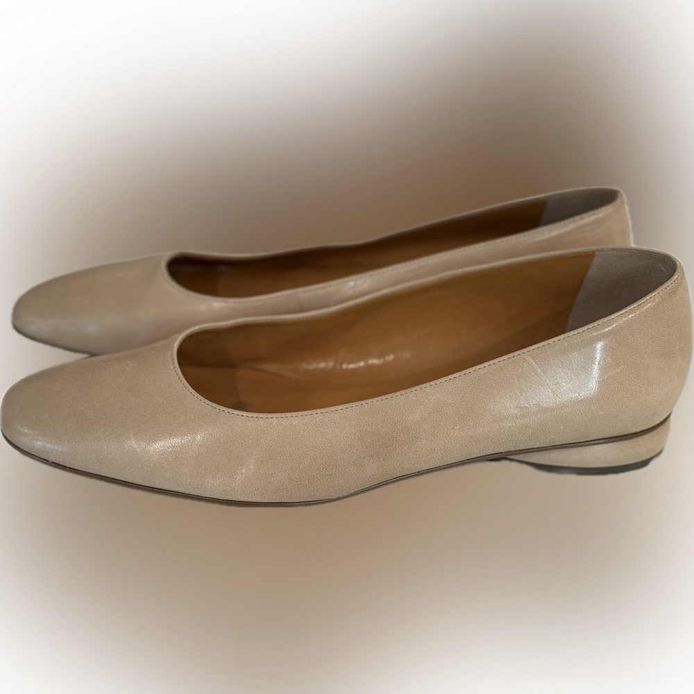 Enzo Angiolini nude beige patent leather flats 8